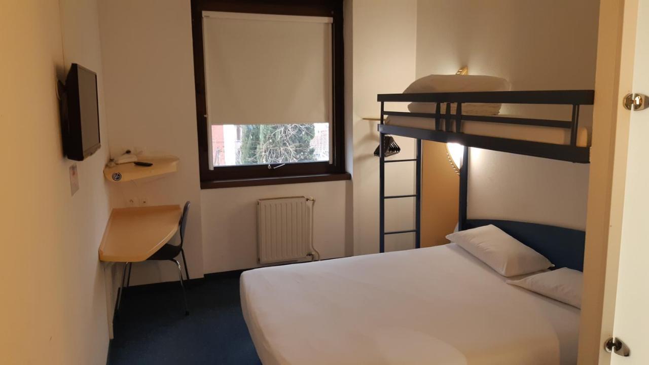 Kyriad Direct Montauban Centre Luaran gambar