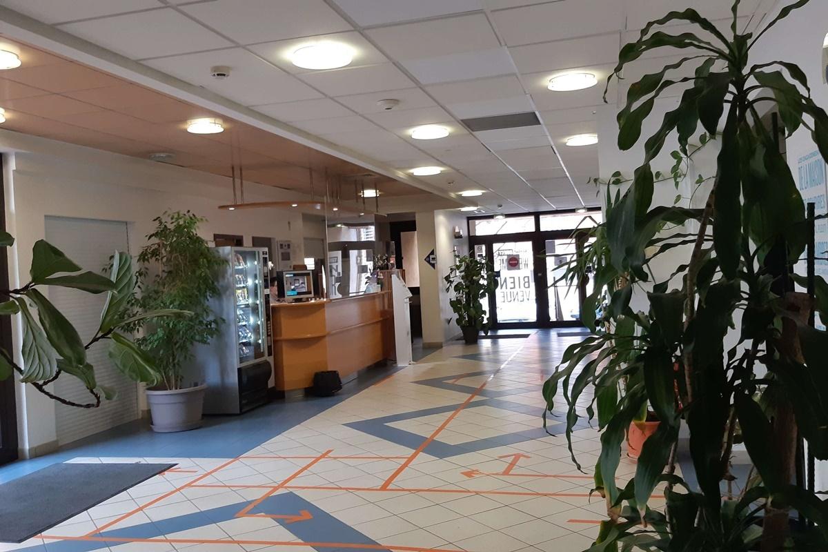 Kyriad Direct Montauban Centre Luaran gambar