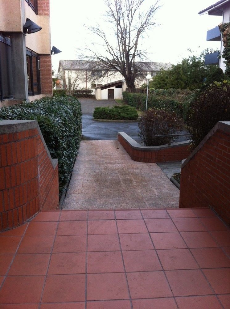 Kyriad Direct Montauban Centre Luaran gambar